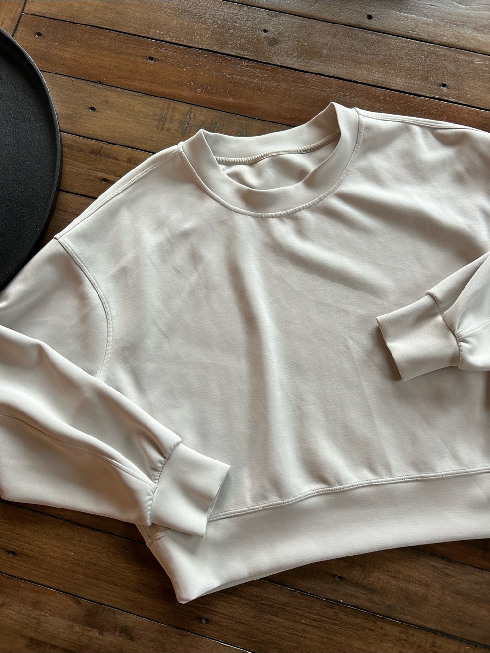 NWOT Lululemon Softstreme Perfectly Oversized Crop Sweatshirt Tan 2